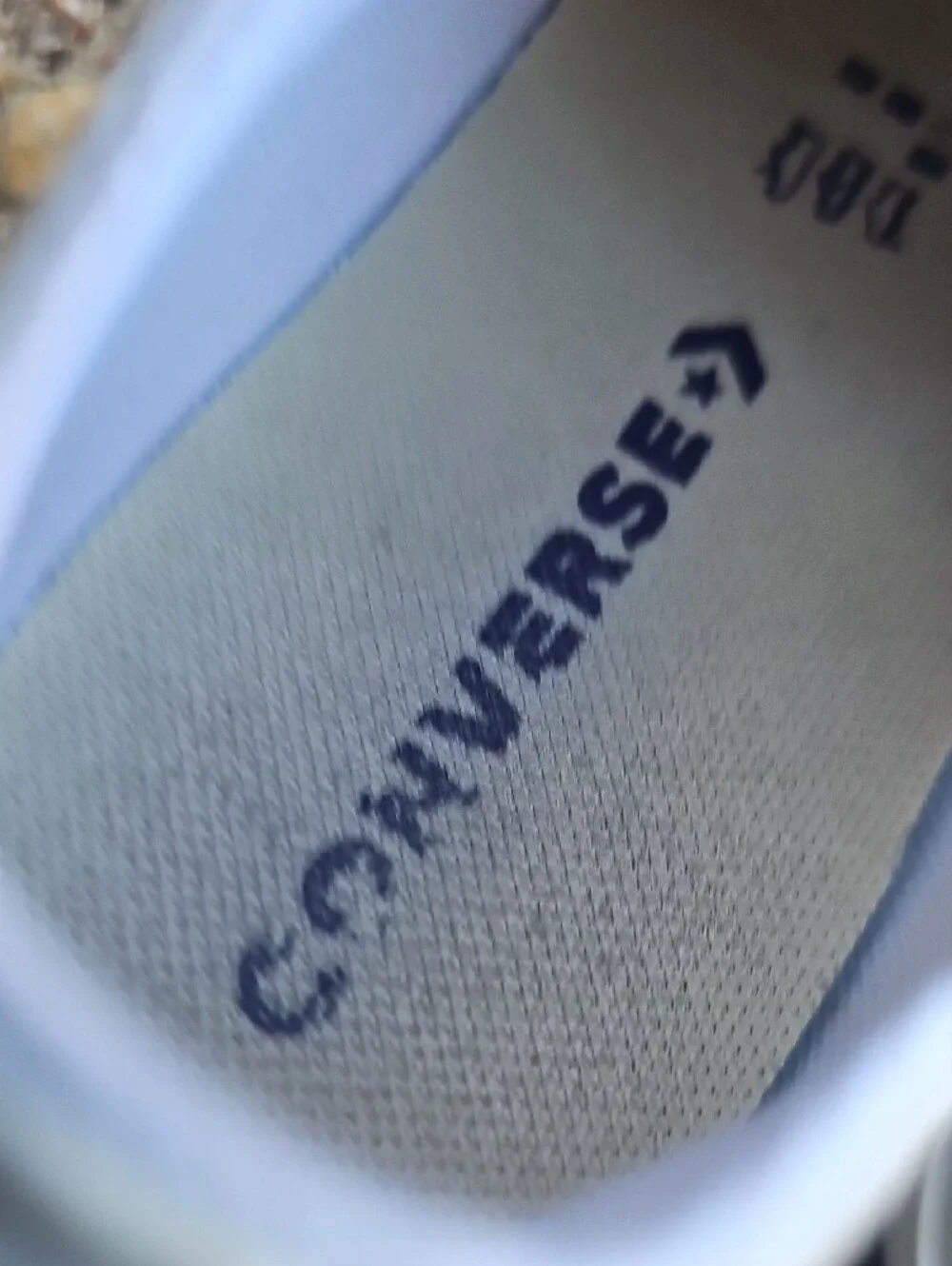 Converse low top